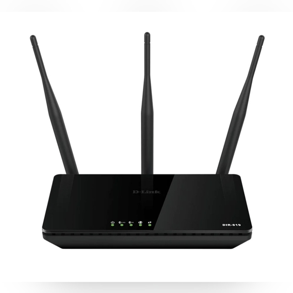 Wireless AC750 Dual Band Router - DIR-819 - Picture 2 of 11